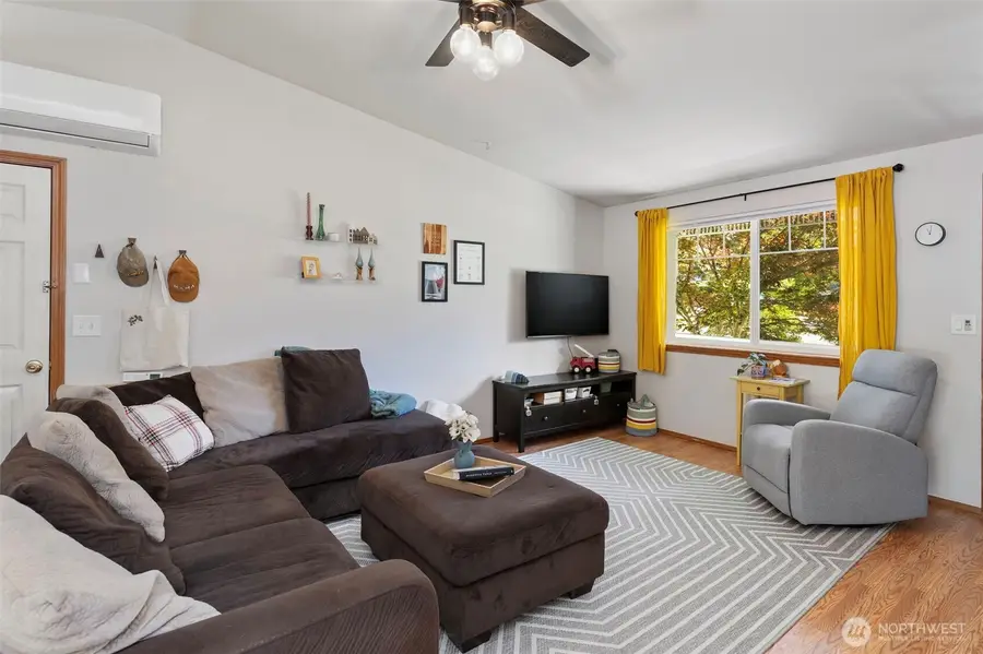 2903 Mcclain Avenue, Bremerton, WA 98310 - #2