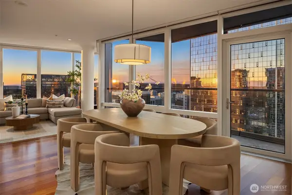 500 106th Avenue Ne #3705, Bellevue, WA 98004
