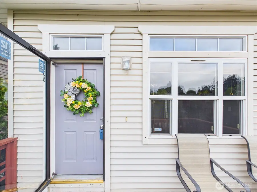 1108 S 207th Street, Seatac, WA 98198 - #2