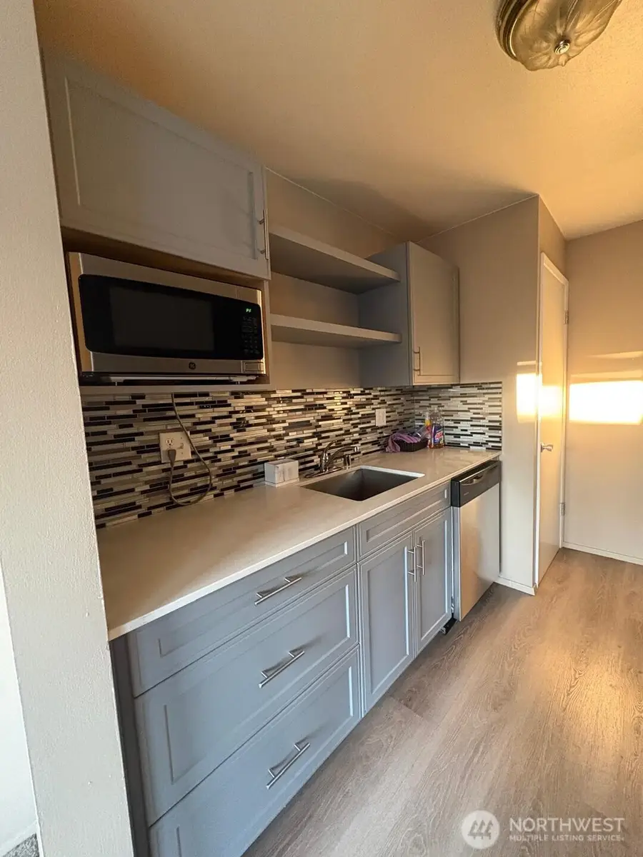 5711 122nd Pl Se #218, Bellevue, WA 98006 - #3