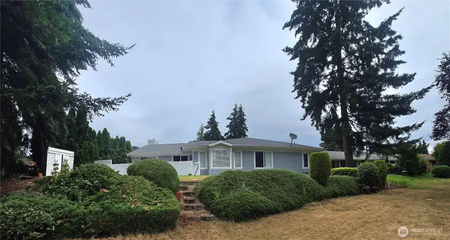 3925 SW 317 Th Street, Federal Way, WA 98023 - #2