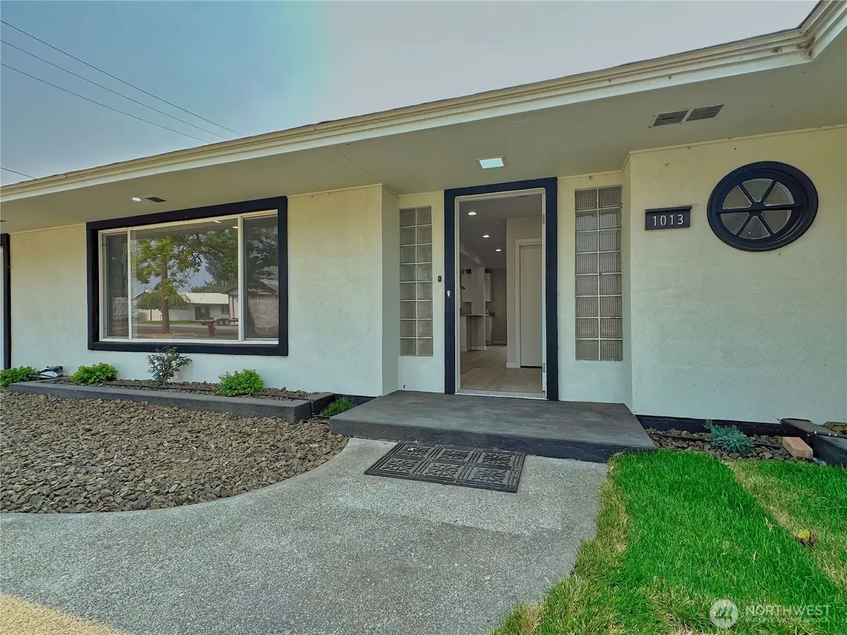 1013 River Drive, Coulee Dam, WA 99116 - #1