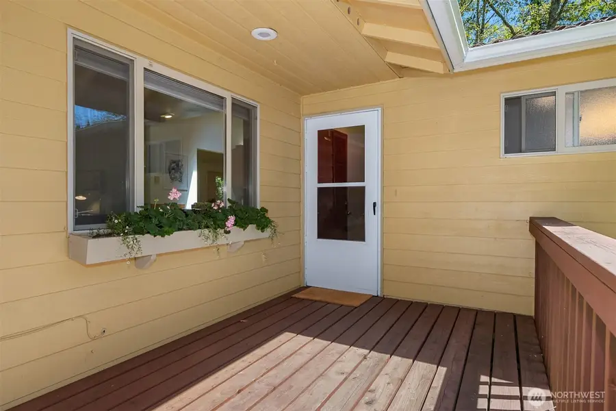 8960 NE Day Road, Bainbridge Island, WA 98110 - #3