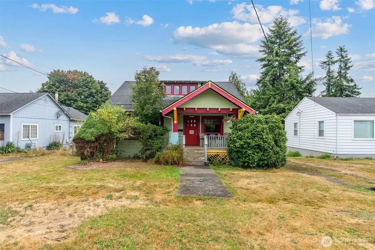 853 Fowler Street, Raymond, WA 98577 - #1