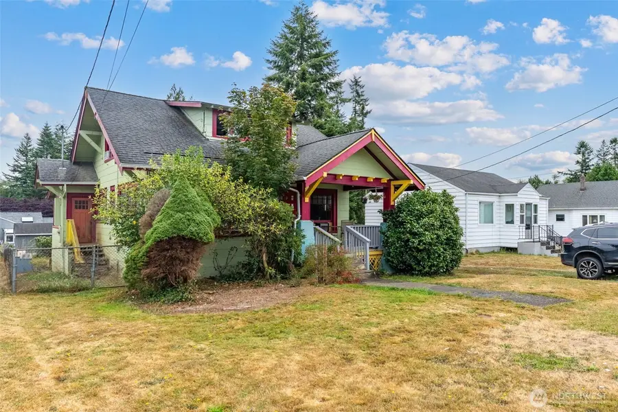 853 Fowler Street, Raymond, WA 98577 - #3