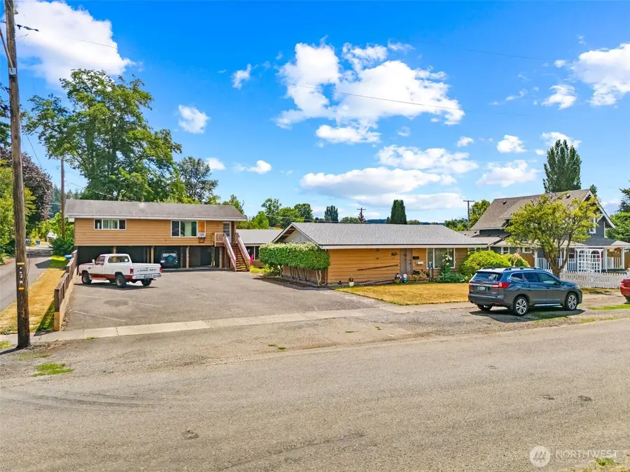 604 S Rock Street, Centralia, WA 98531 - #3