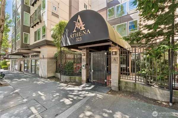323 Queen Anne Avenue N #711, Seattle, WA 98109