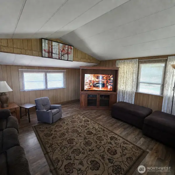 115 Walnut St Street, Coulee City, WA 99344