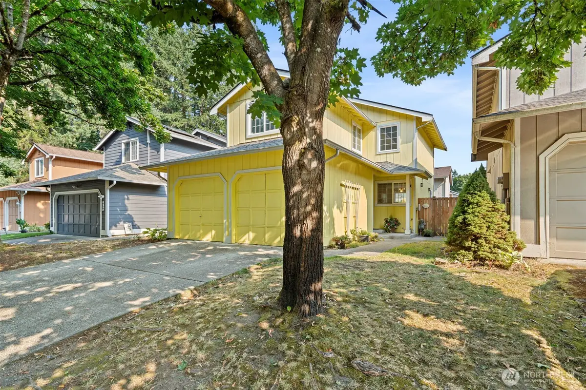 6104 Huntington Lane Se, Lacey, WA 98503 - #1