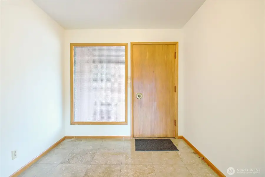 916 N Township Street, Sedro Woolley, WA 98284 - #3