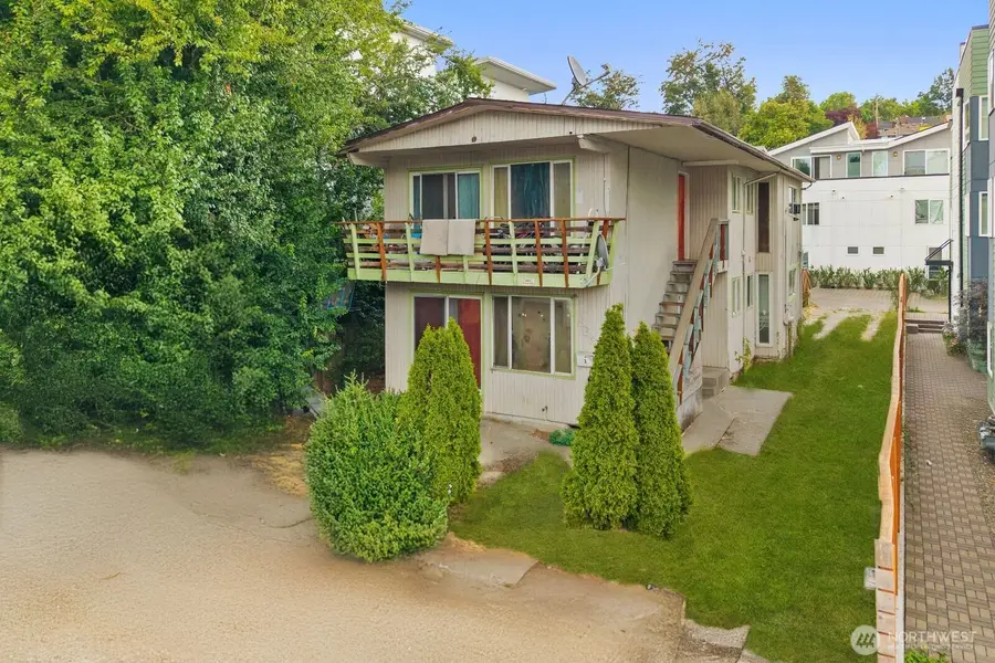 3632 36th Avenue S, Seattle, WA 98144 - #3