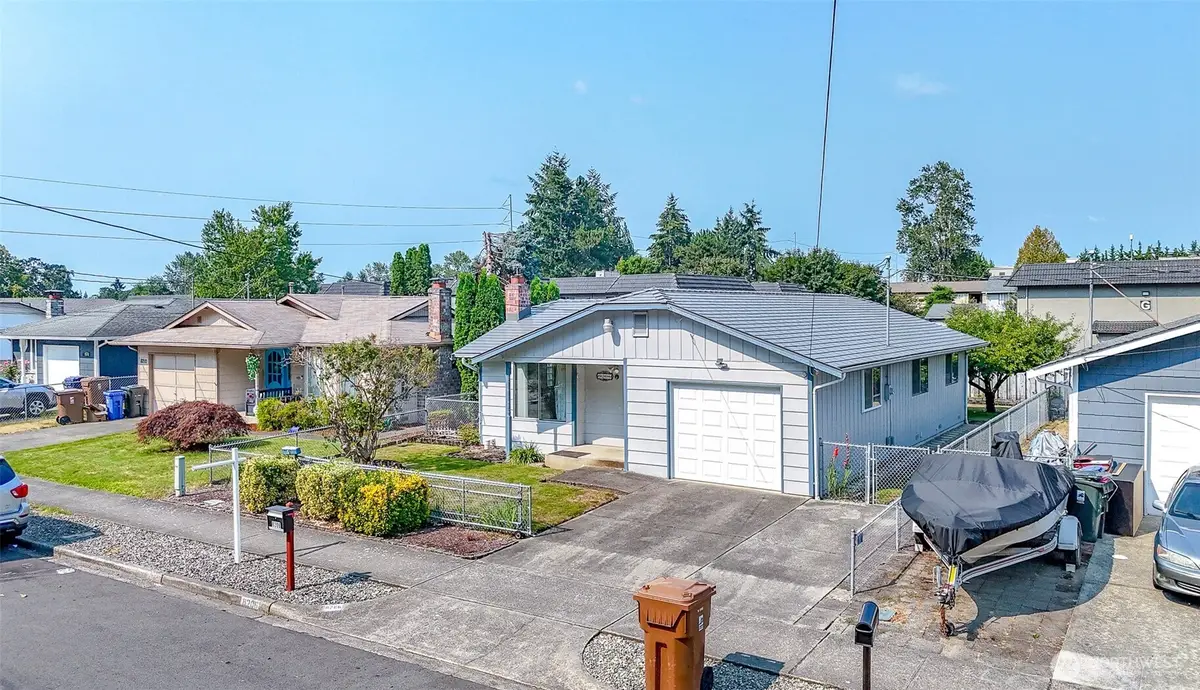 8206 S Alaska Street, Tacoma, WA 98408 - #1