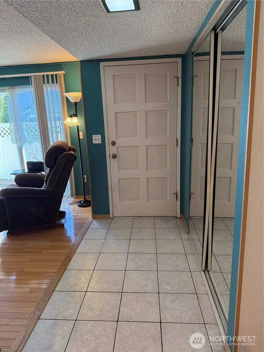 8610 Onyx Drive Sw #A, Lakewood, WA 98498 - #2