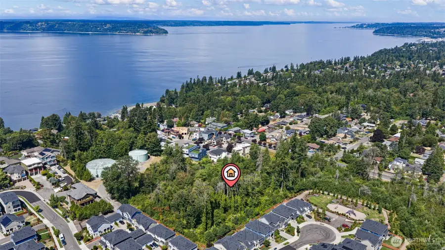 1309 S 272nd St, Des Moines, WA 98198 - #3