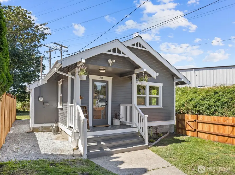 1301 Walter Street, Mount Vernon, WA 98273 - #2