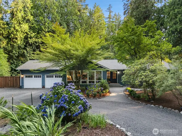 21337 Eagle Sky Place, Poulsbo, WA 98370