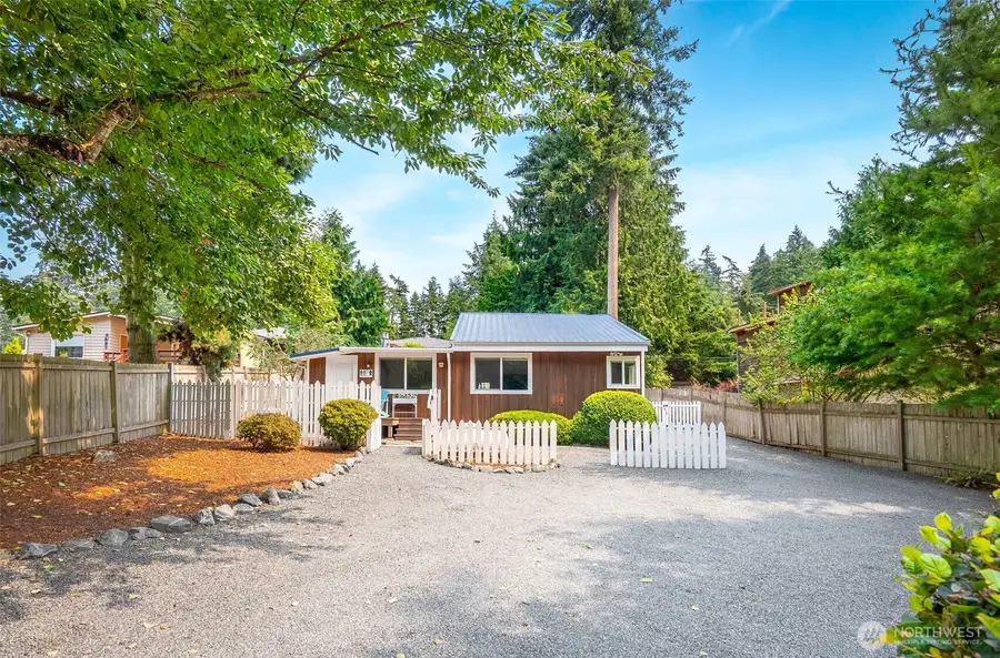 5905 Fish Road, Freeland, WA 98249 - #2