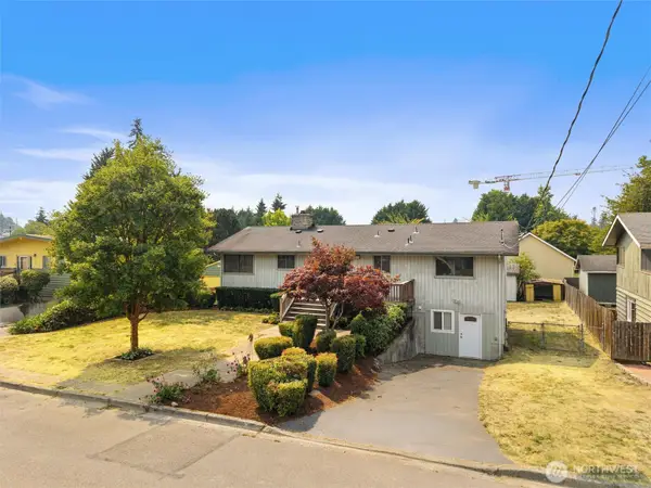 21443 13th Avenue S, Des Moines, WA 98198