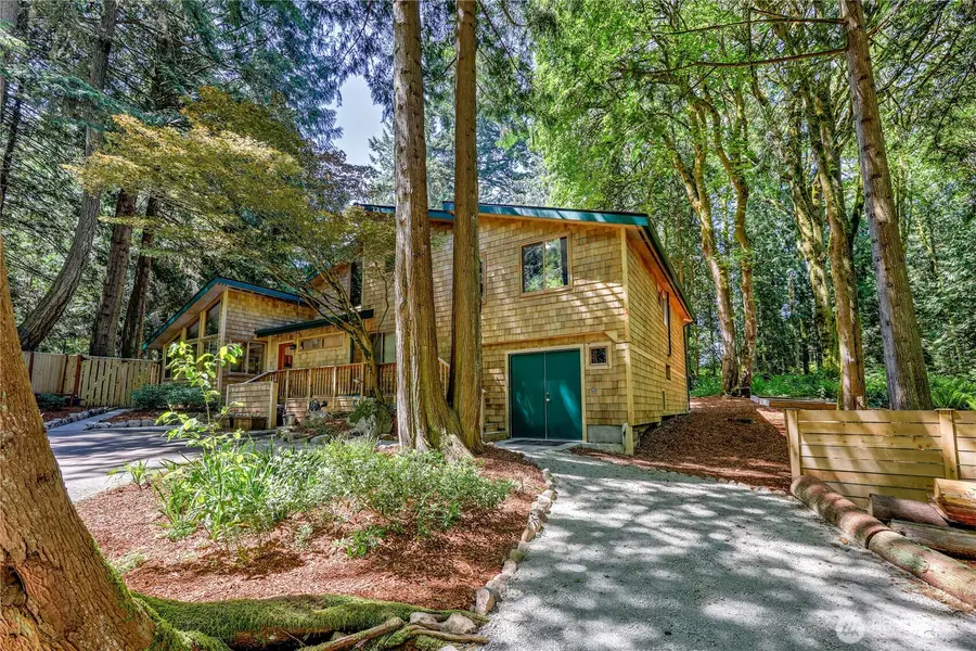 13193 N Madison Avenue Ne, Bainbridge Island, WA 98110 - #3