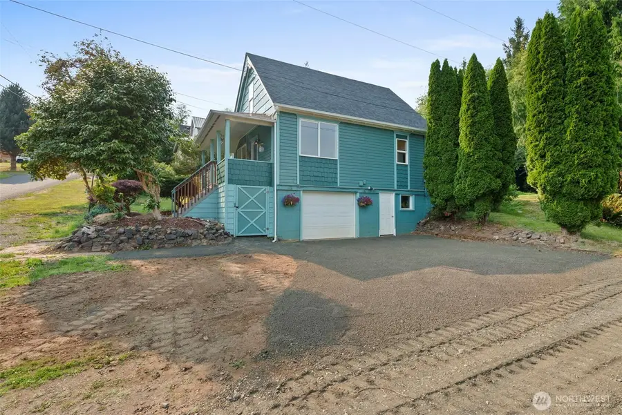 401 B Street, South Bend, WA 98586 - #2