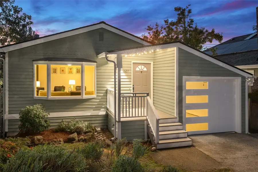 1627 33rd Avenue, Seattle, WA 98122 - #3