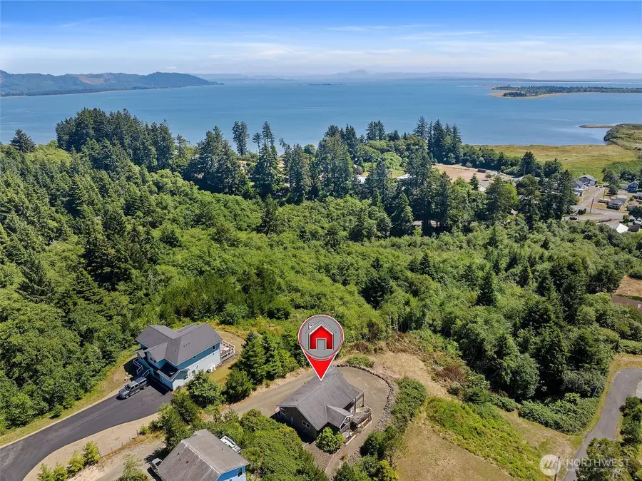 508 Mary Ann, Ilwaco, WA 98624 - #2