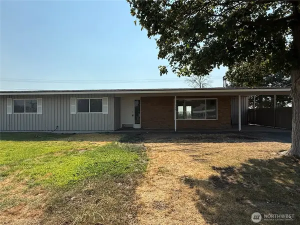 135 Schilling Drive, Moses Lake, WA 98837