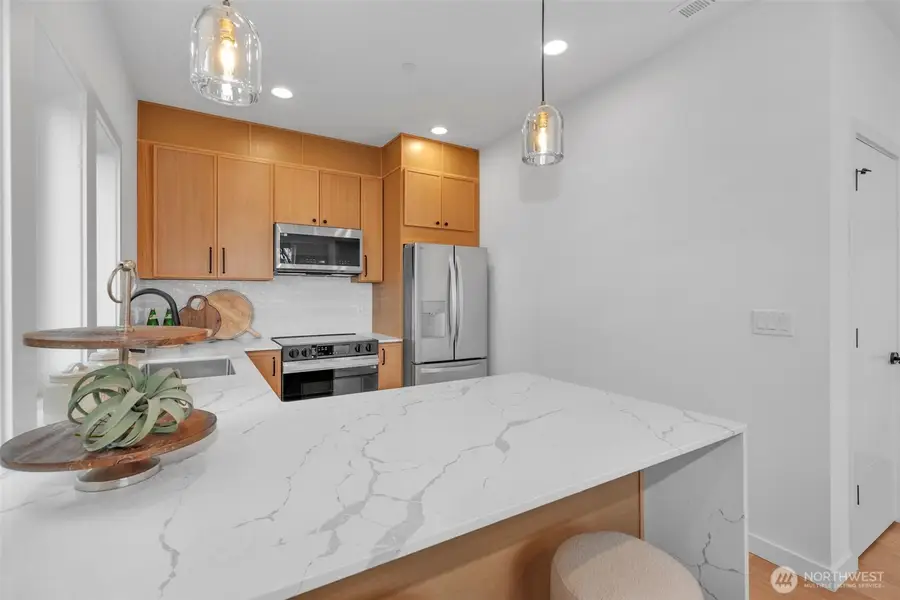 435 19th Avenue E, Seattle, WA 98112 - #3