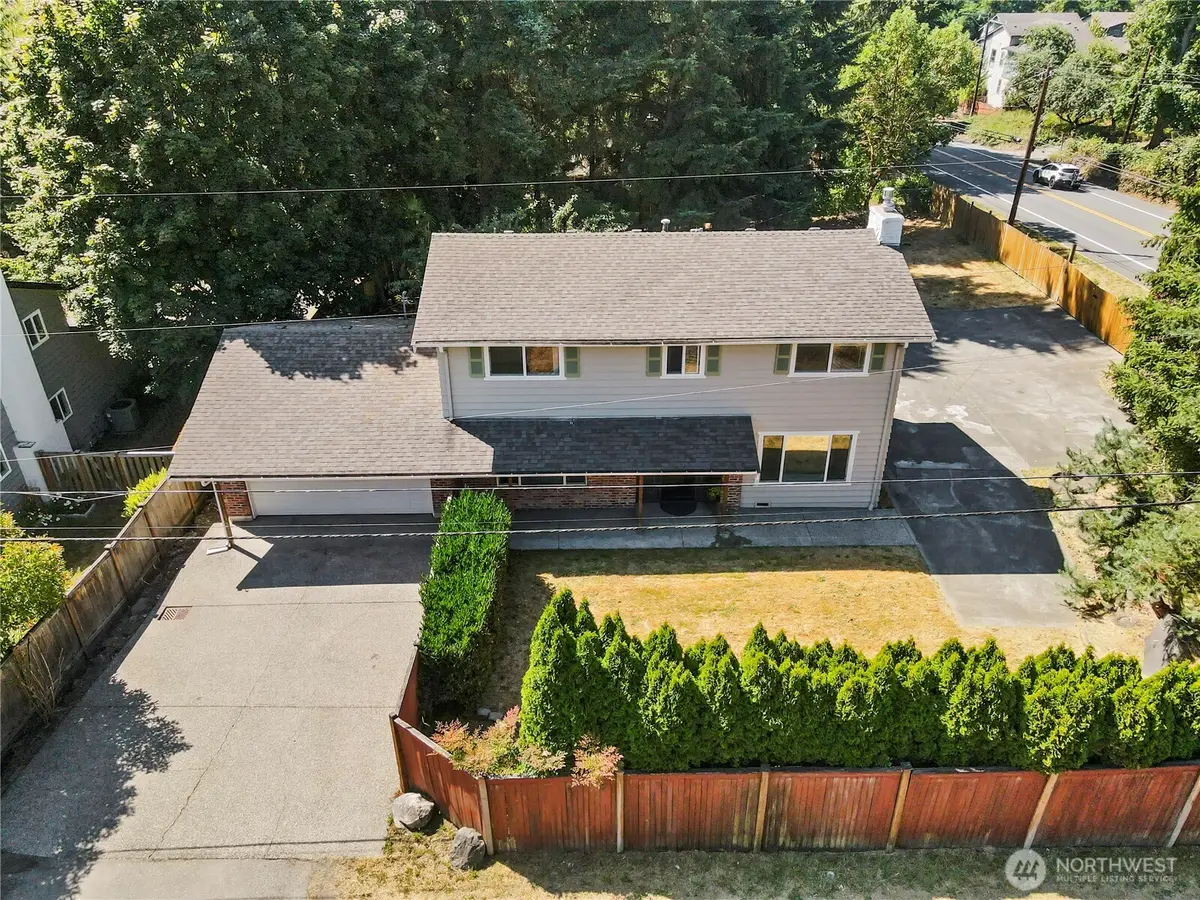 8003 NE 203rd St, Kenmore, WA 98028 - #1