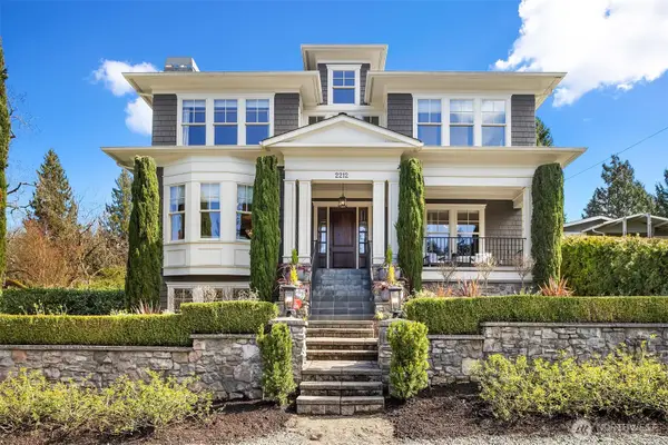 2212 77th Avenue Se, Mercer Island, WA 98040