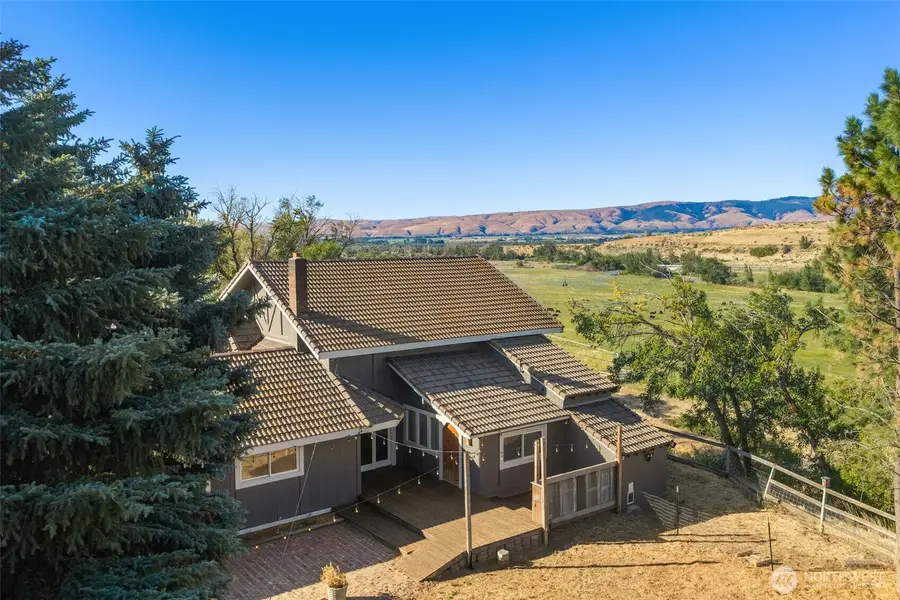 620 Clarke Rd, Ellensburg, WA 98926 - #2
