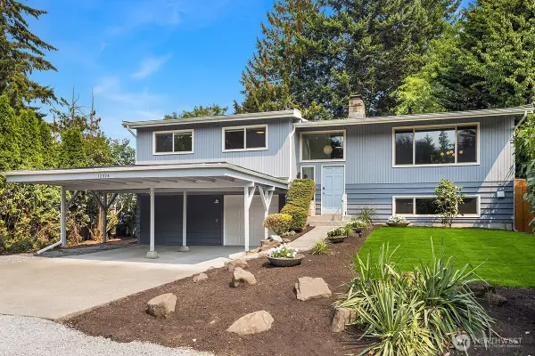 12324 11th Avenue Ne, Seattle, WA 98125
