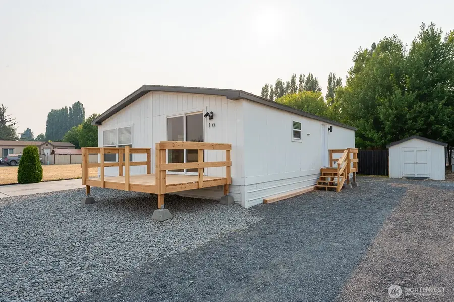 2480 Basin Street Sw #10, Ephrata, WA 98823 - #3