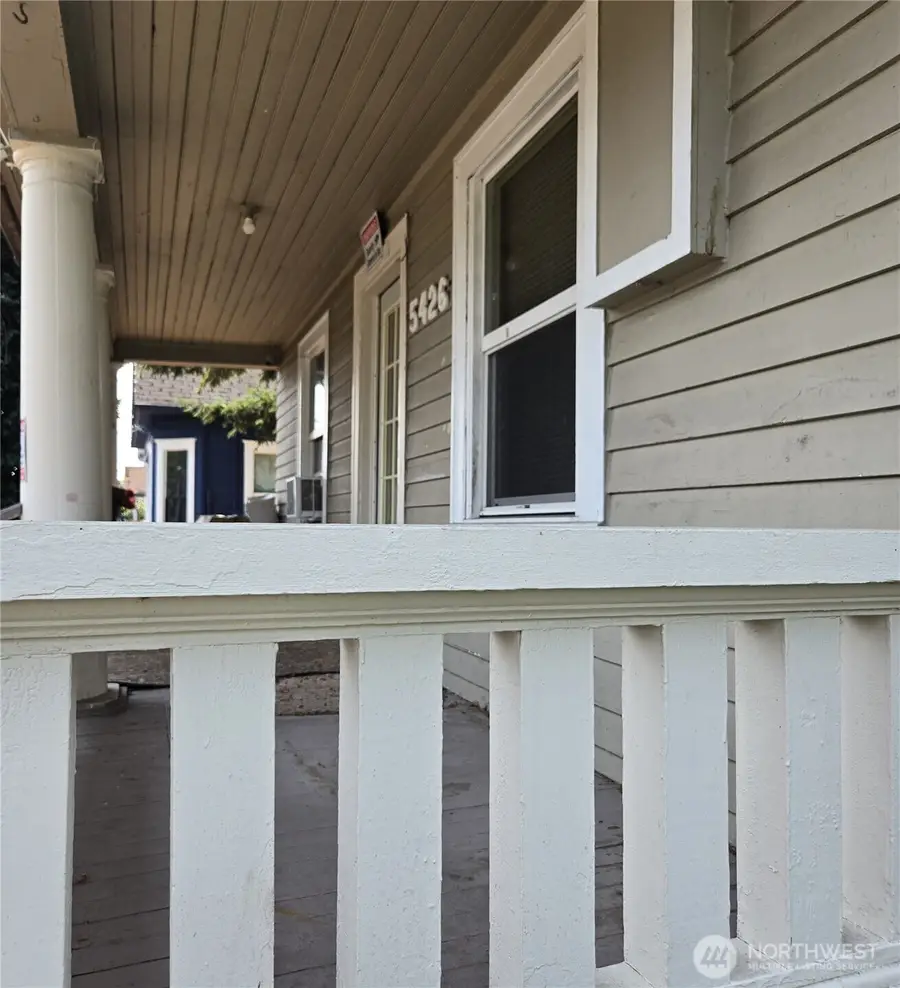 5426 S Lawrence Street, Tacoma, WA 98409 - #3