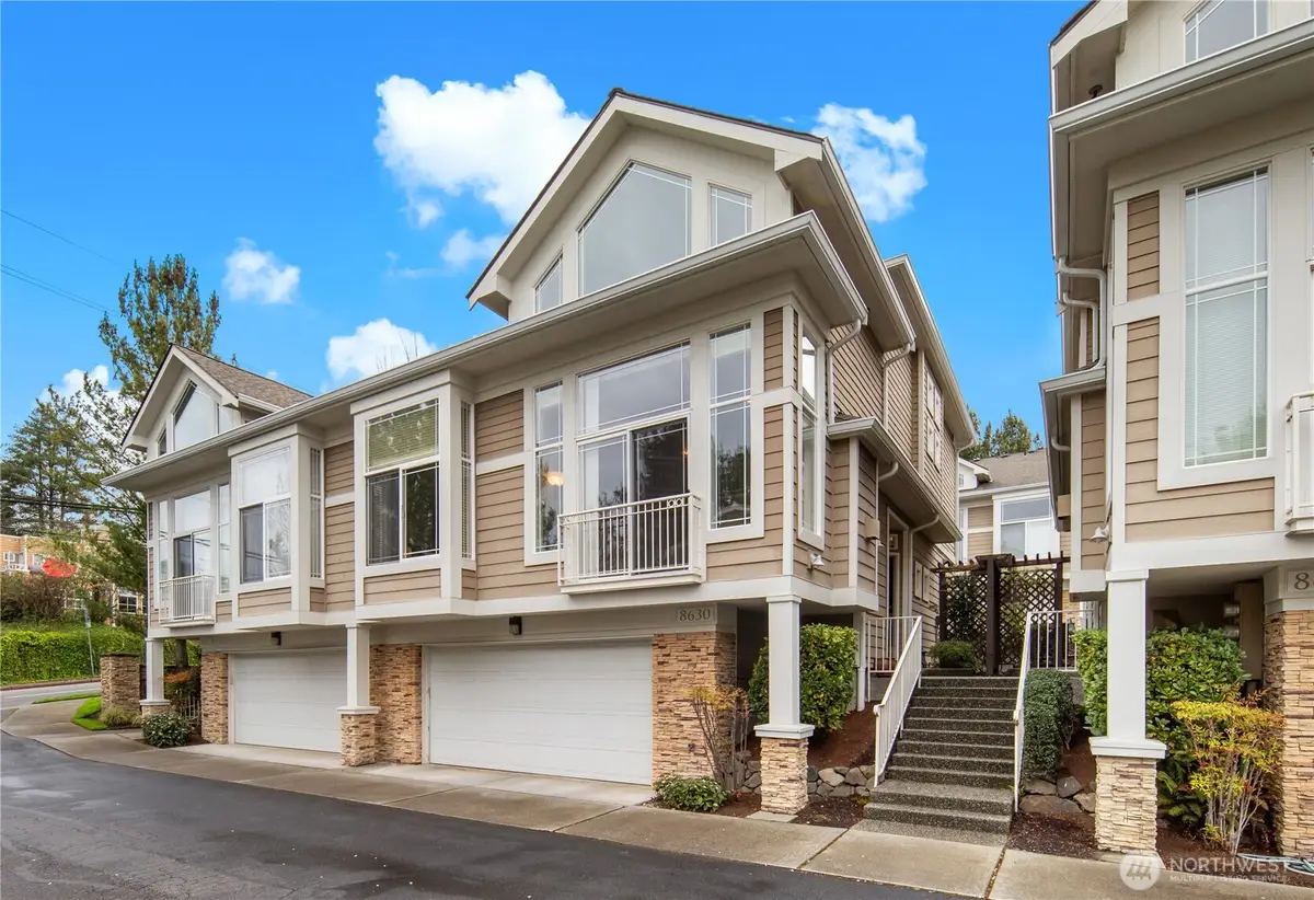 8630 113th Lane Ne, Kirkland, WA 98033 - #1