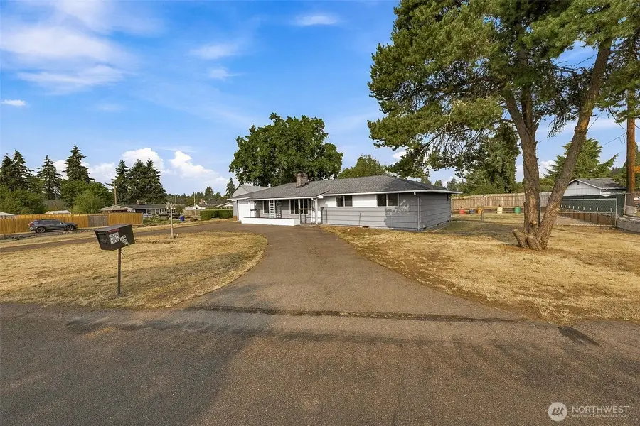 13720 13th Avenue Ct E, Tacoma, WA 98445 - #2