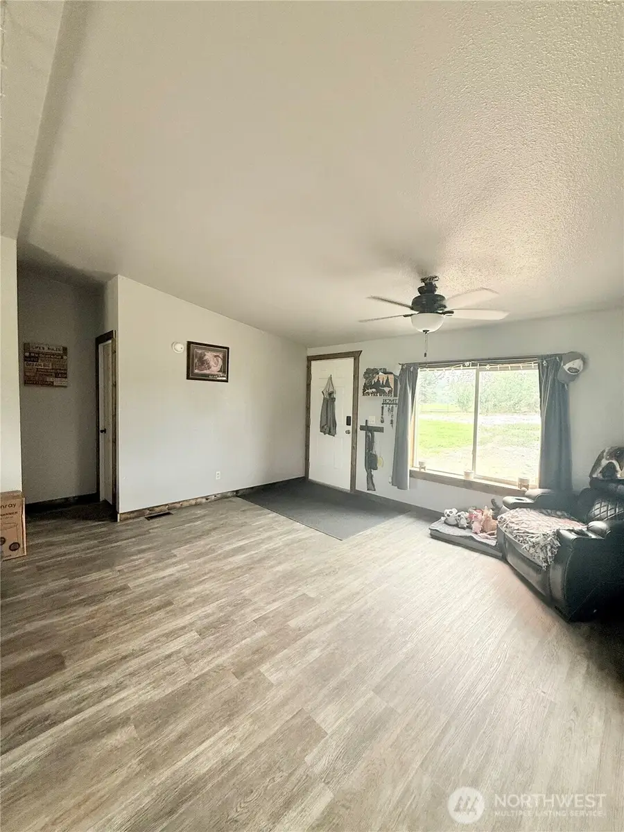 12 Kimberly Lane, Omak, WA 98841 - #2