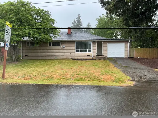 8007 215th Street Sw, Edmonds, WA 98026