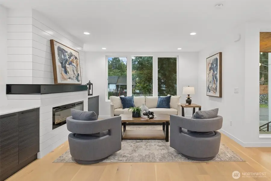 12011 36th Avenue Ne, Seattle, WA 98125 - #2