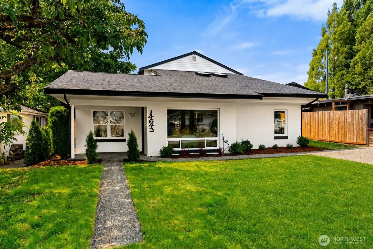 14643 8th Avenue Sw, Burien, WA 98166 - #1