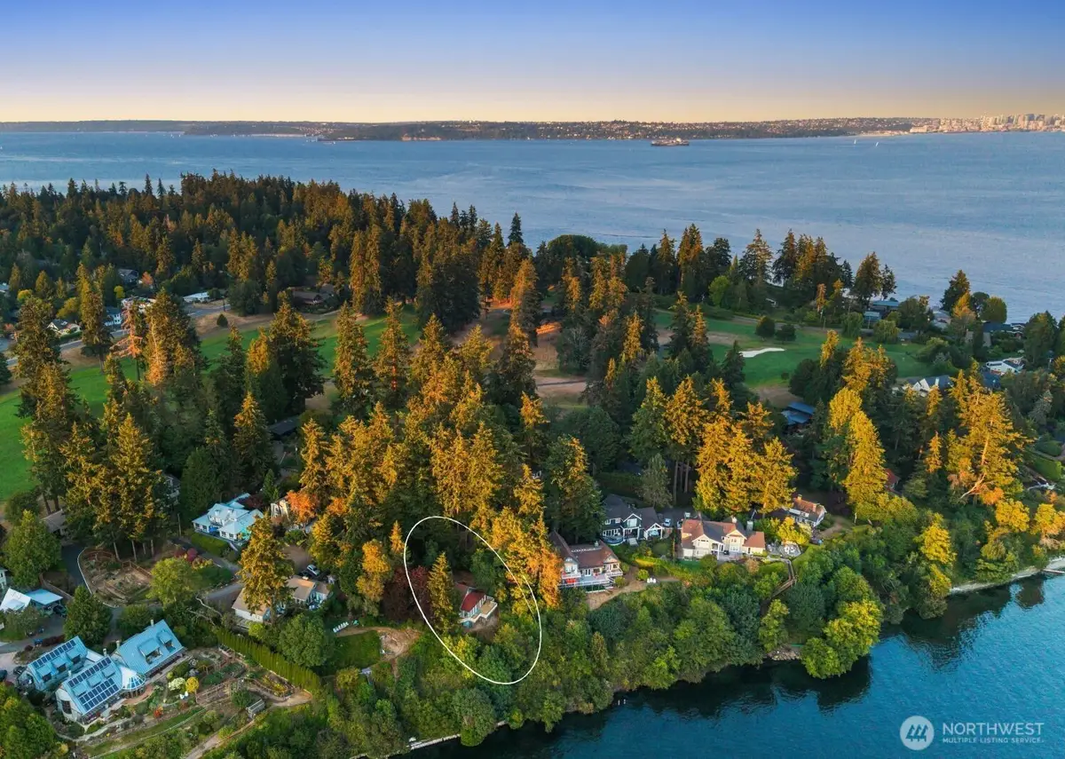 11127 NE Wing Point Drive, Bainbridge Island, WA 98110 - #1