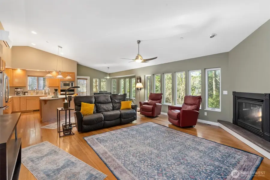 7337 151st Avenue Ne, Redmond, WA 98052 - #2