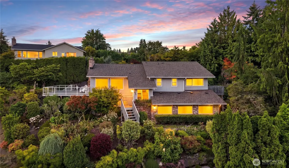 8627 60th Avenue W, Mukilteo, WA 98275 - #1