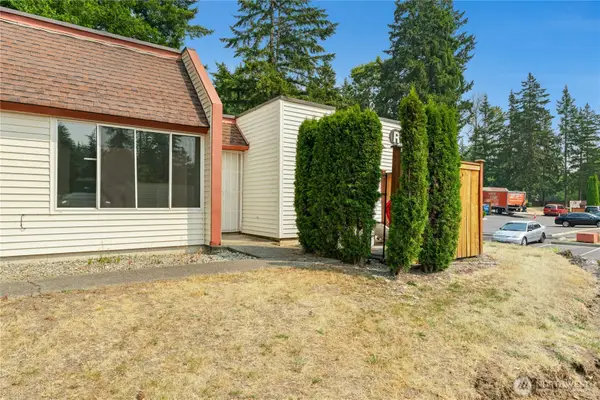 14600 SE 176th Street #R1, Renton, WA 98058
