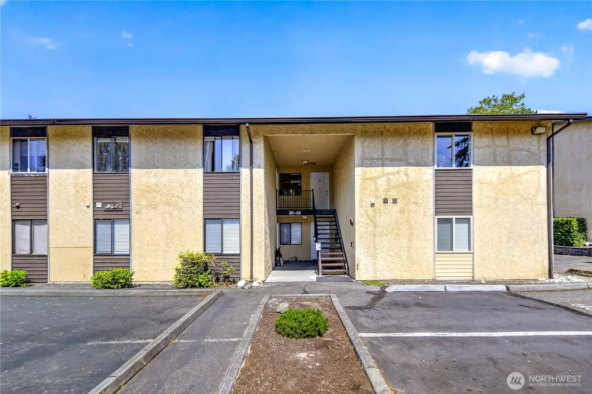 14510 124th Avenue Ne #C28, Kirkland, WA 98034 - #1