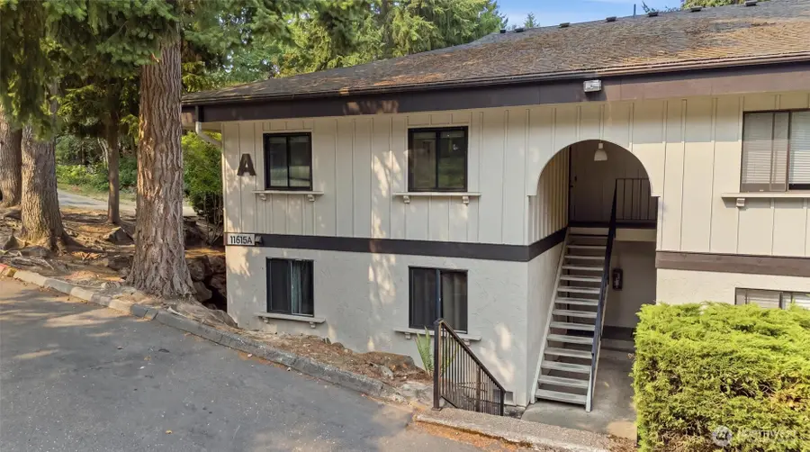 11615 127th Lane Ne #A1, Kirkland, WA 98034 - #2