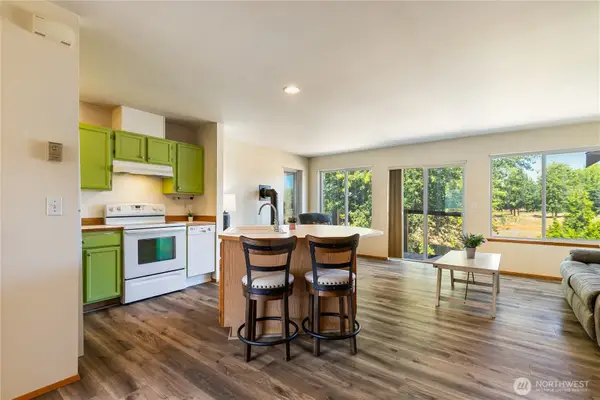 264 W Maberry #202, Lynden, WA 98264