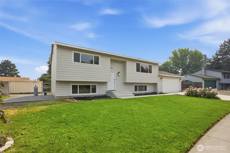 612 Conway Place, Kennewick, WA 99336 - #2