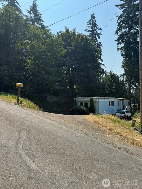 1760 Higgins Road Se, Port Orchard, WA 98366