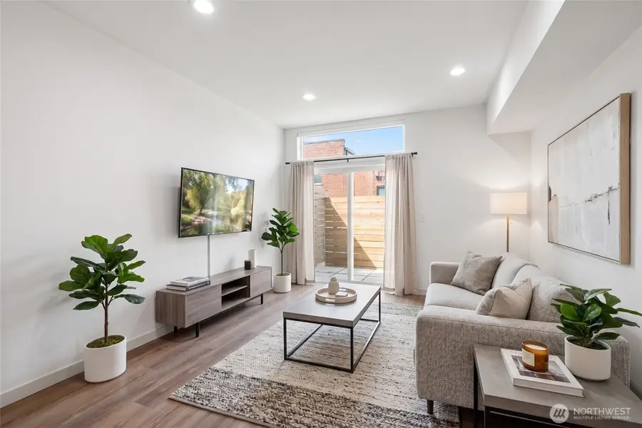 1801 20th Avenue #B, Seattle, WA 98122 - #2